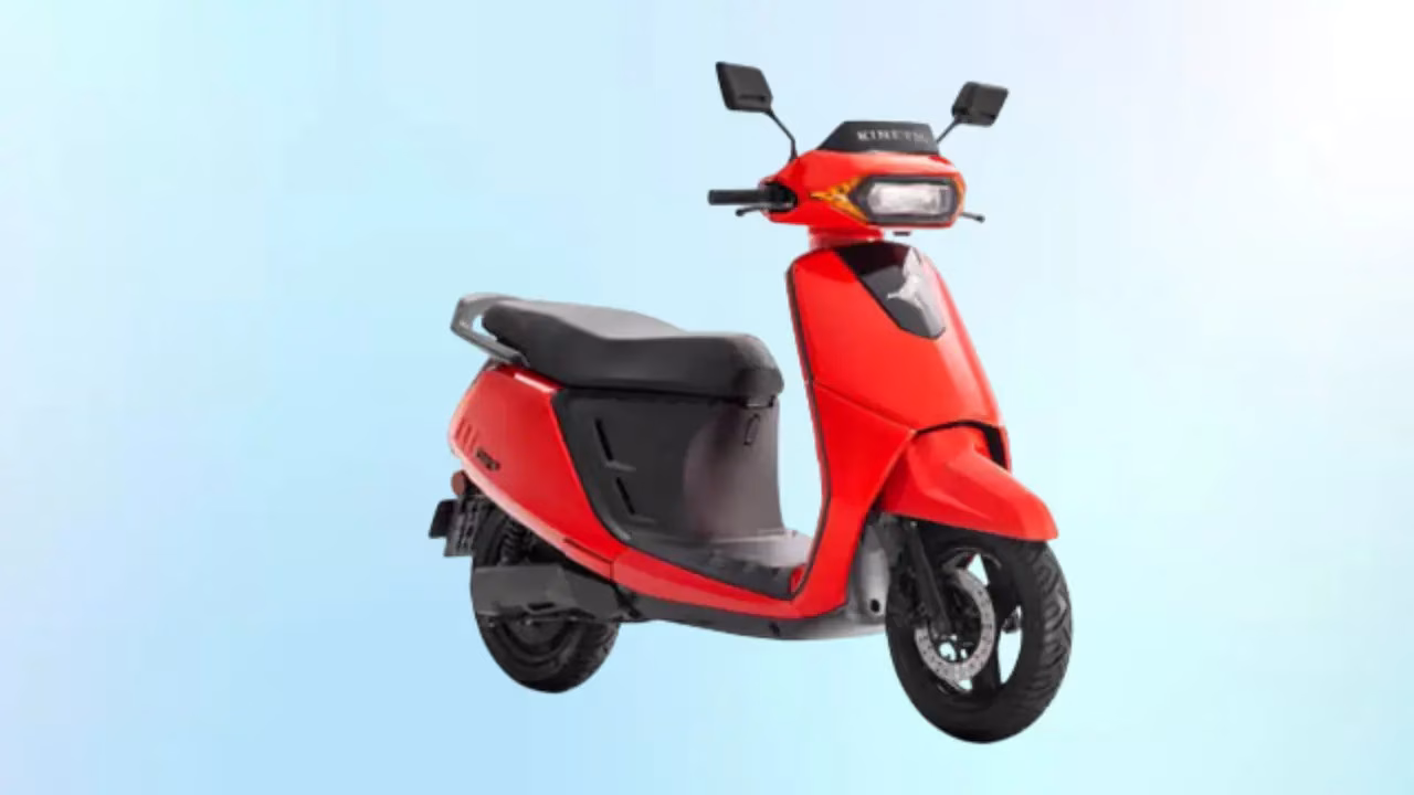 Kinetic DX+ e-scooter